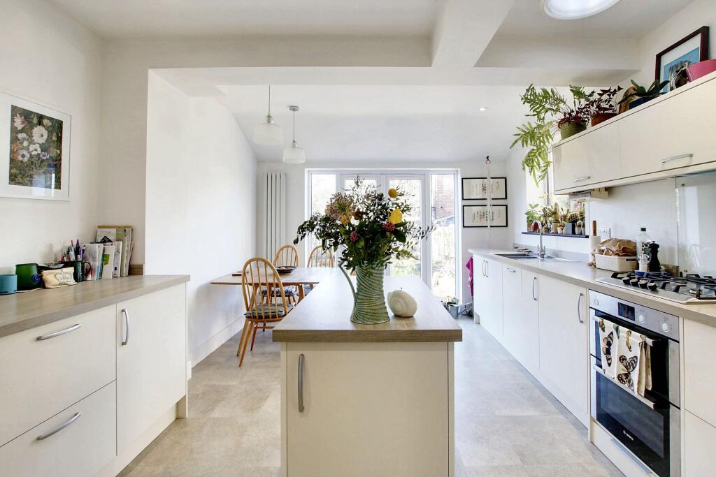 Main image of property: Carisbrooke Road, Leicester, LE2