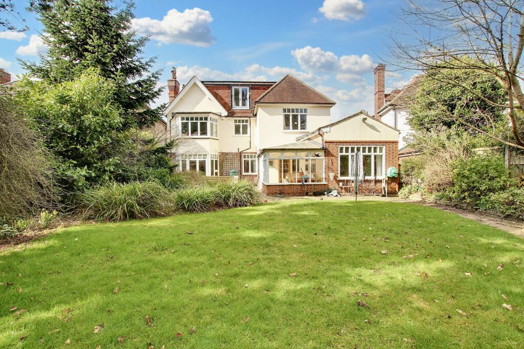 Main image of property: Link Road, Leicester, LE2