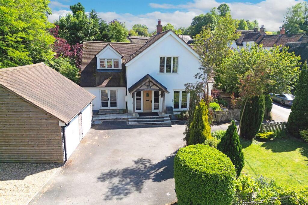 5 bedroom detached house for sale in Duck Street, Abbotts Ann, Andover
