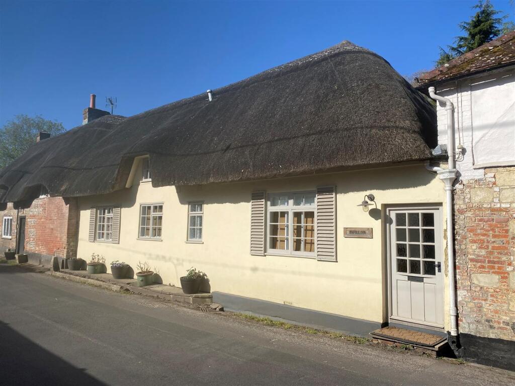 Main image of property: Houghton Road, Stockbridge