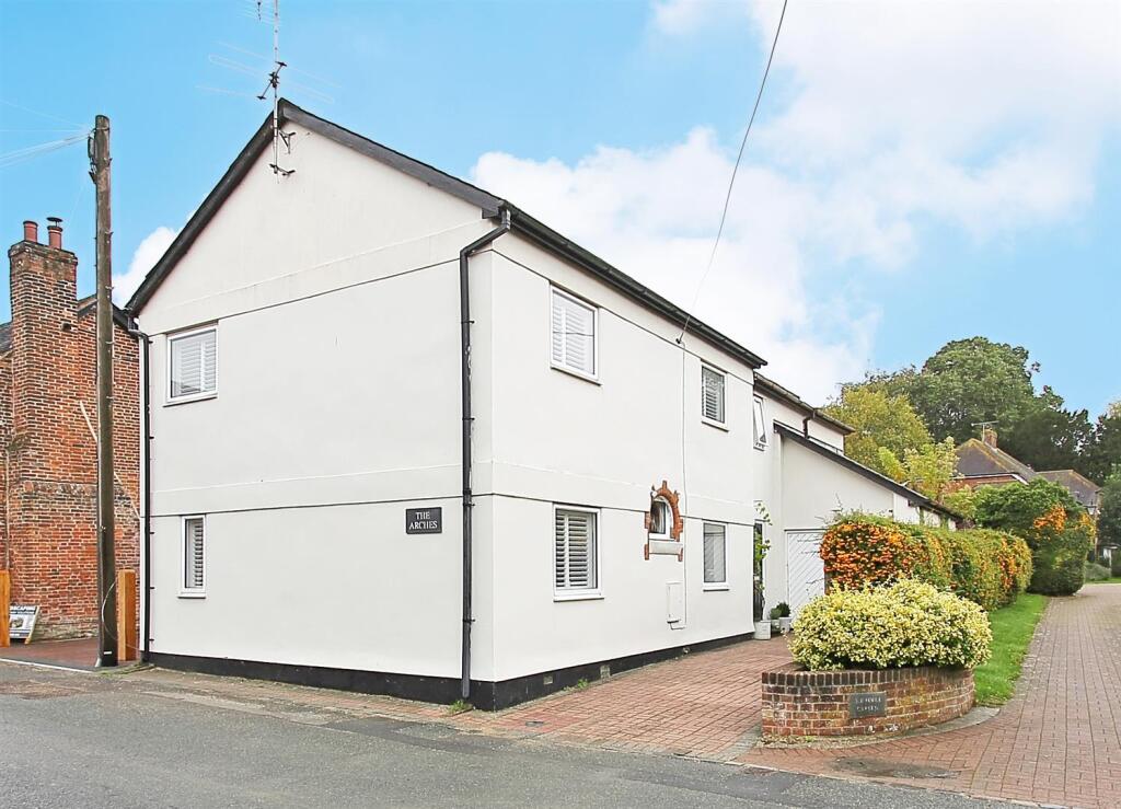 Main image of property: High Street, Broughton