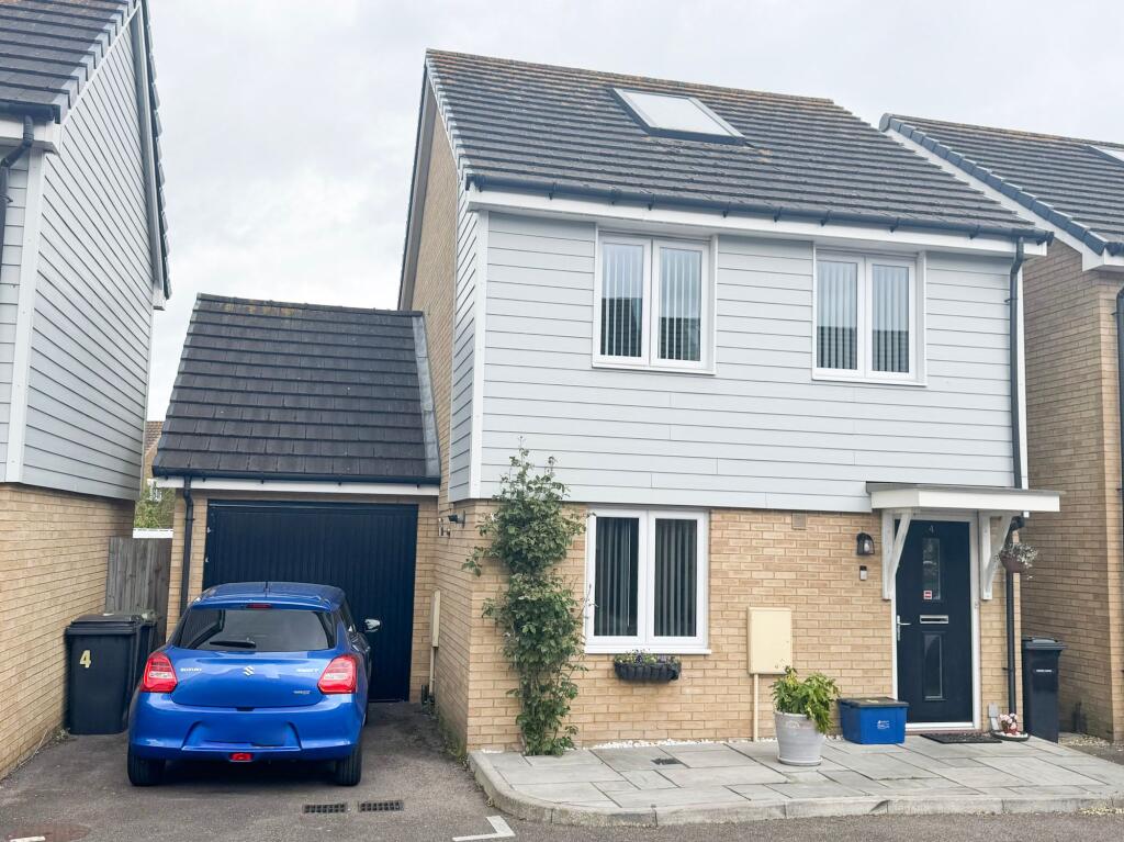 Main image of property: Elms Court, Westcliff-On-Sea, SS0