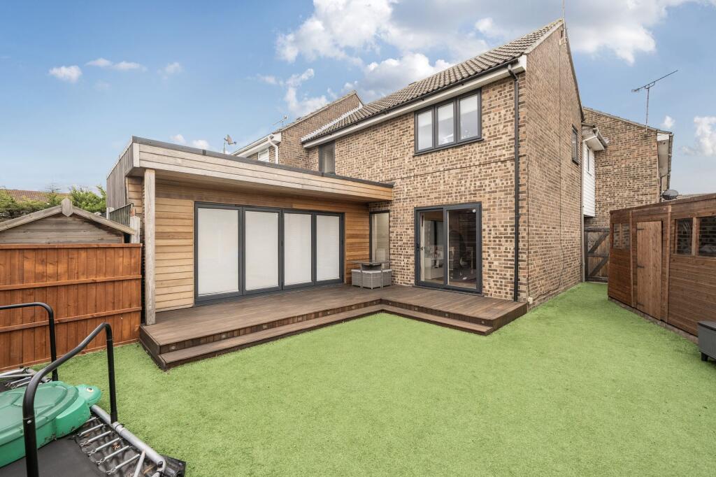 Main image of property: Salem Walk, Rayleigh, SS6