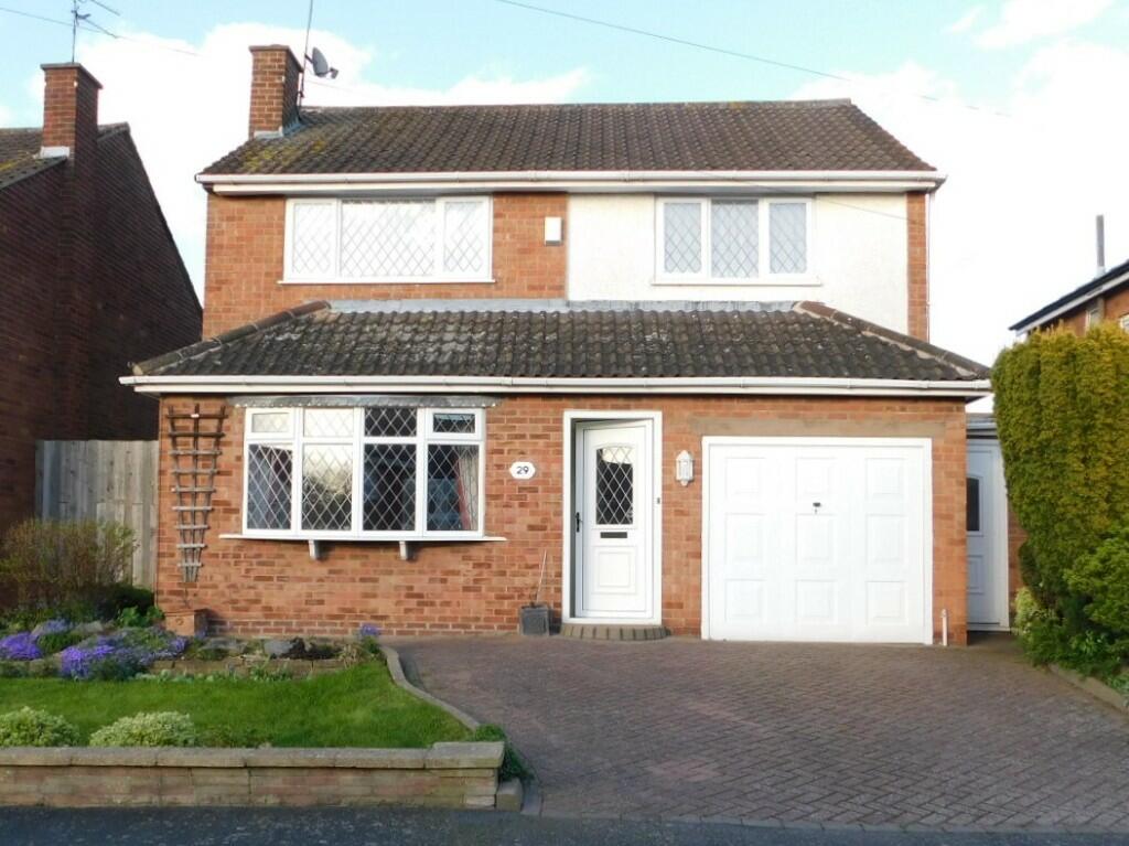 3 bedroom detached house for rent in Farmway, Leicester, Leicestershire, LE3