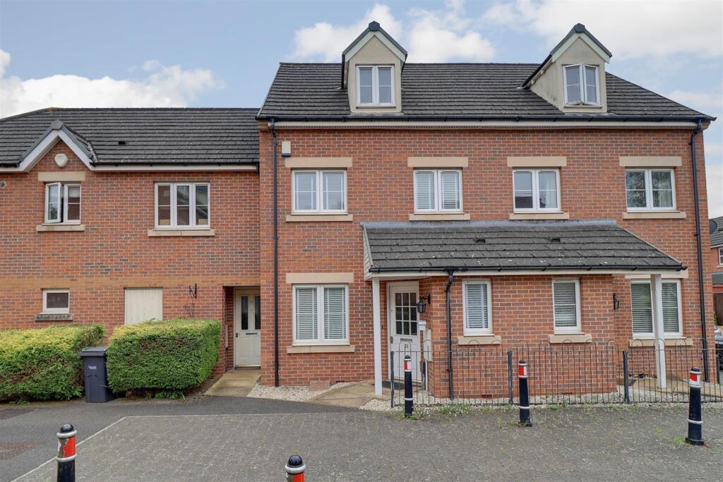 Main image of property: Stoney Bridge, Abbeymead, Gloucester