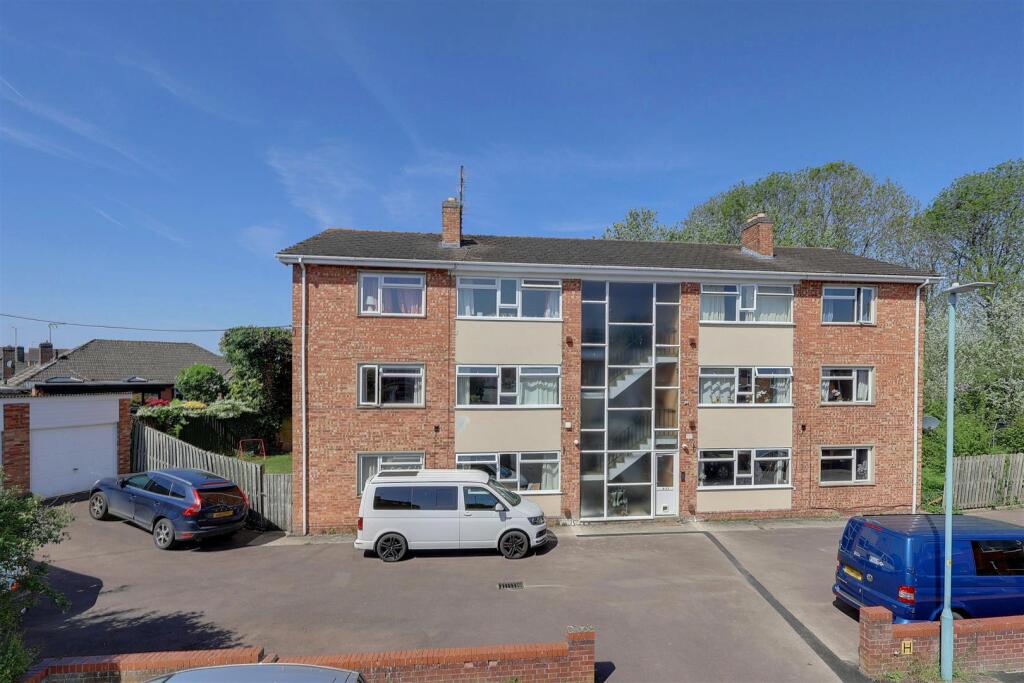 Main image of property: Tanners Close, Brockworth, Gloucester