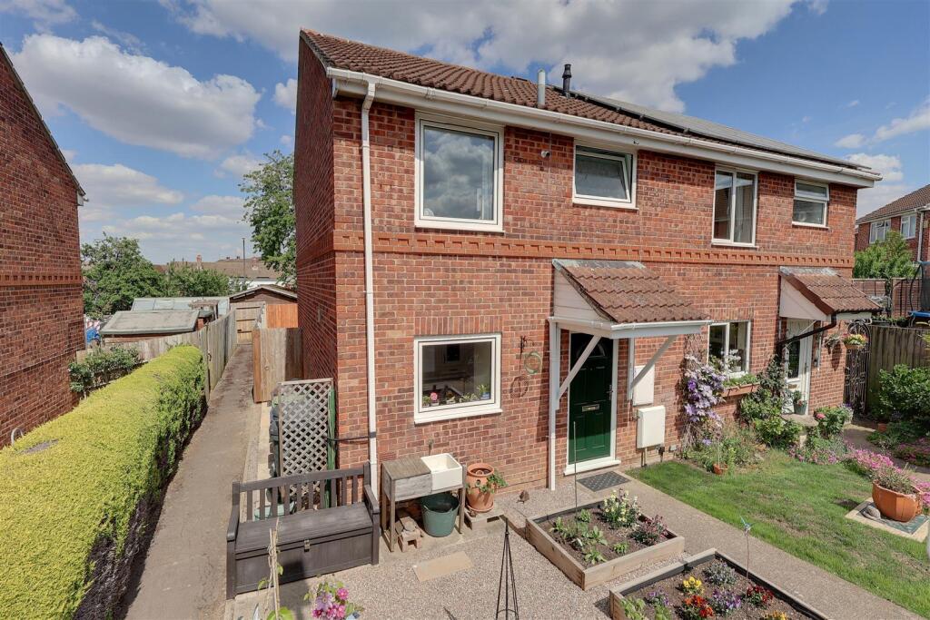 Main image of property: Gannet Close, Brockworth, Gloucester