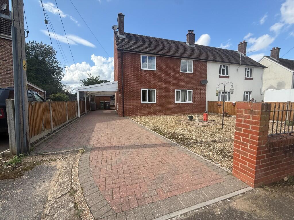 Main image of property: Tottington Road, Thompson, IP24