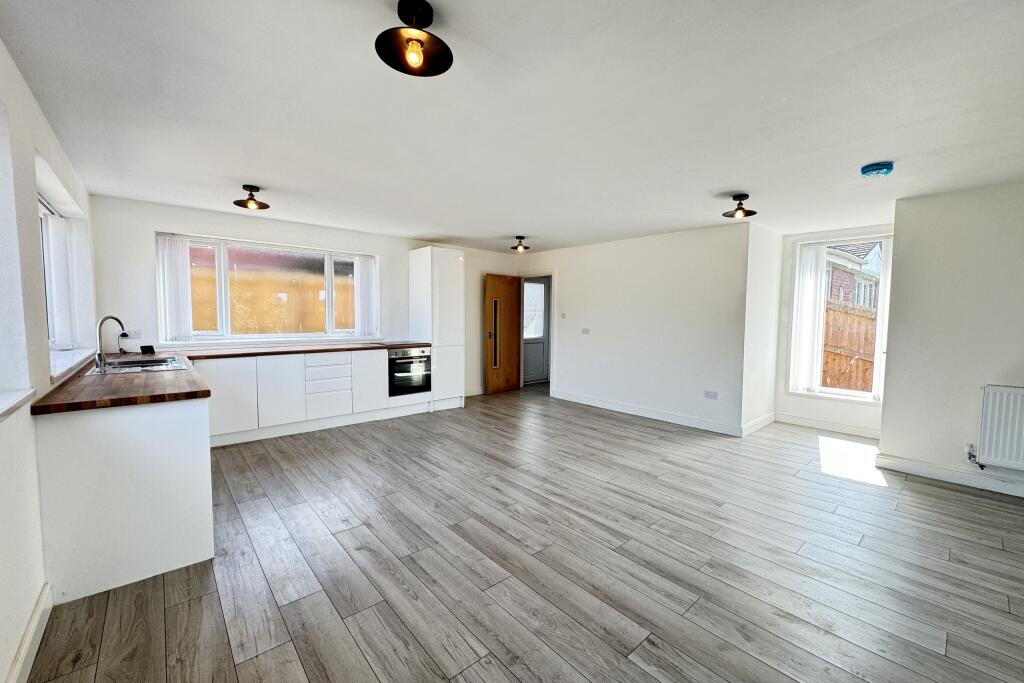 Additional property image - Broadacres, Cog Road, Sully, Penarth