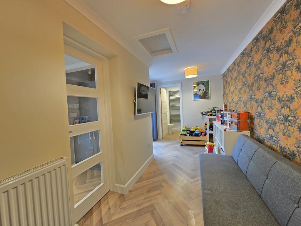 Additional property image - Westbury Close, Barry