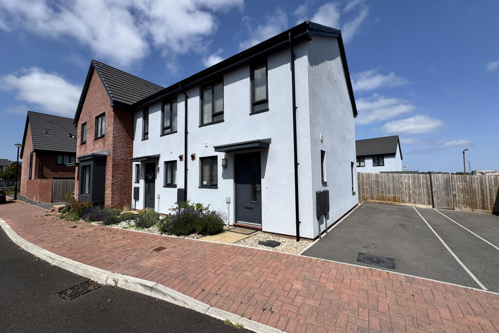 Main image of property: Ffordd Darwin, Barry