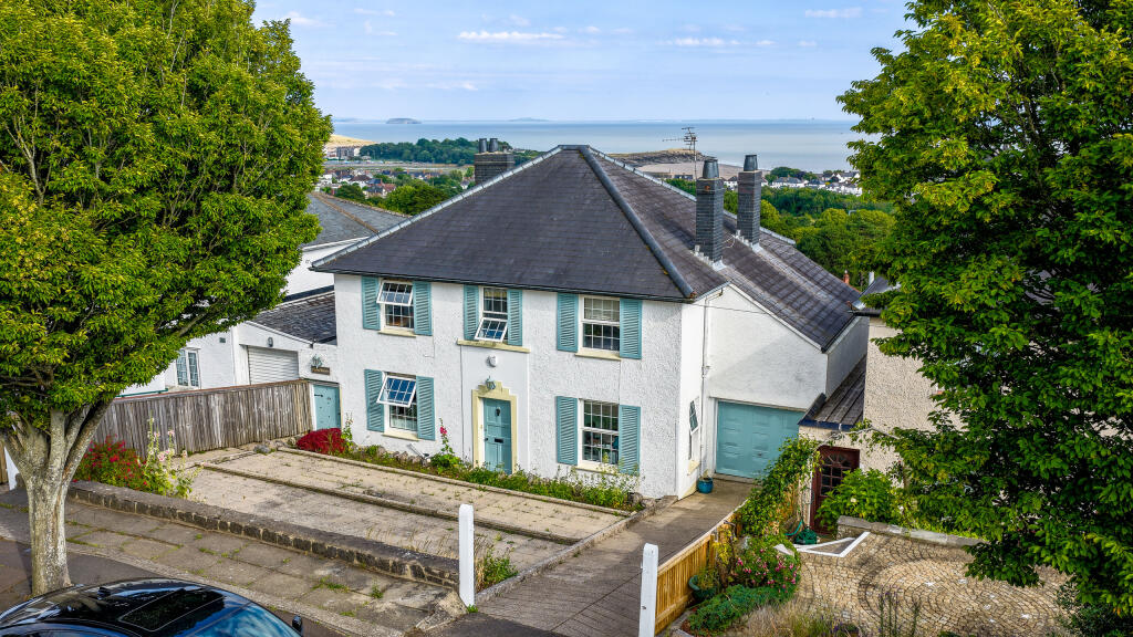 Main image of property: Porth-y-Castell, Barry
