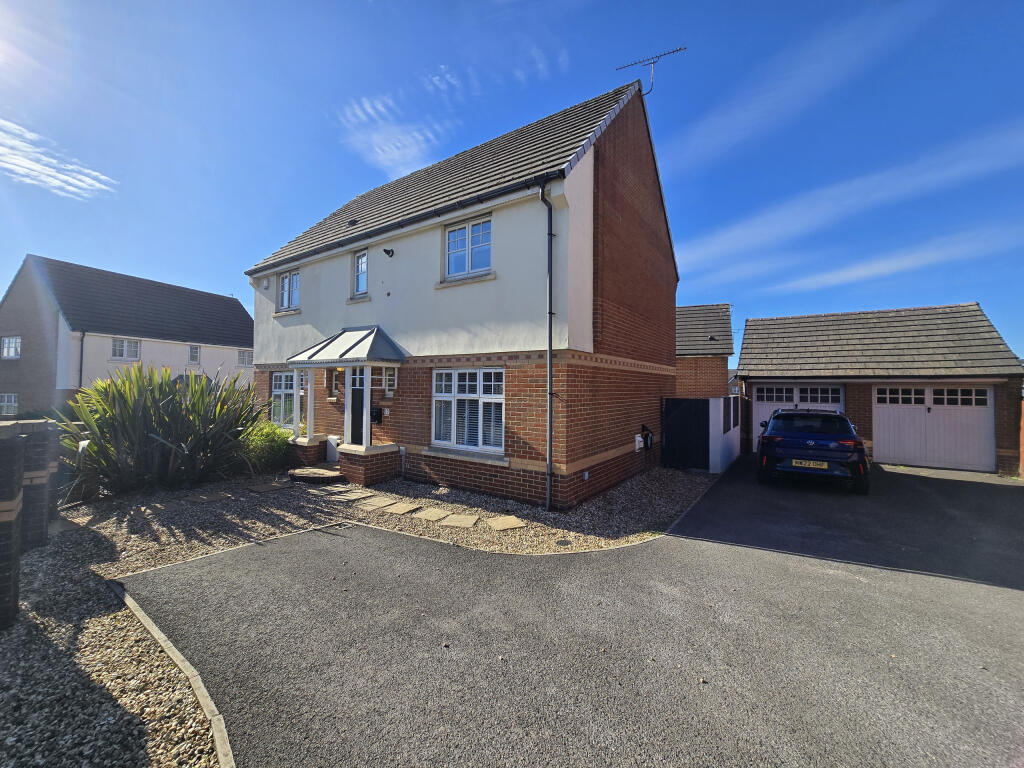 Main image of property: Suran Y Gog, Barry
