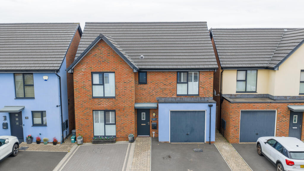 Main image of property: Heol Livesey, Barry