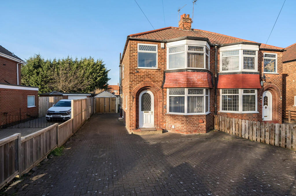 Main image of property: Hull Road, Anlaby, Hull, East Riding Of Yorkshire, HU10