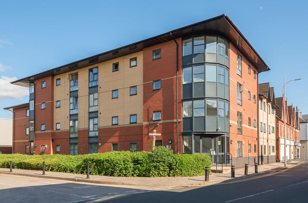 Main image of property: Reed Street, Hull, HU2