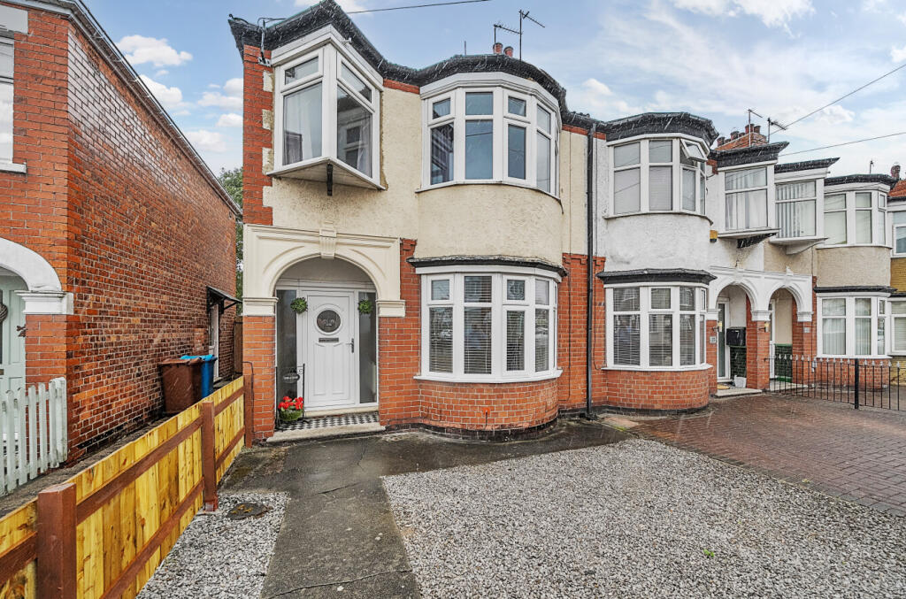 Main image of property: Braemar Avenue, Hull, HU6