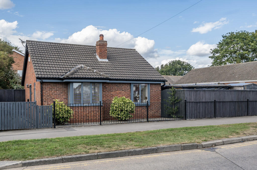 Main image of property: Hotham Road South, Hull, HU5