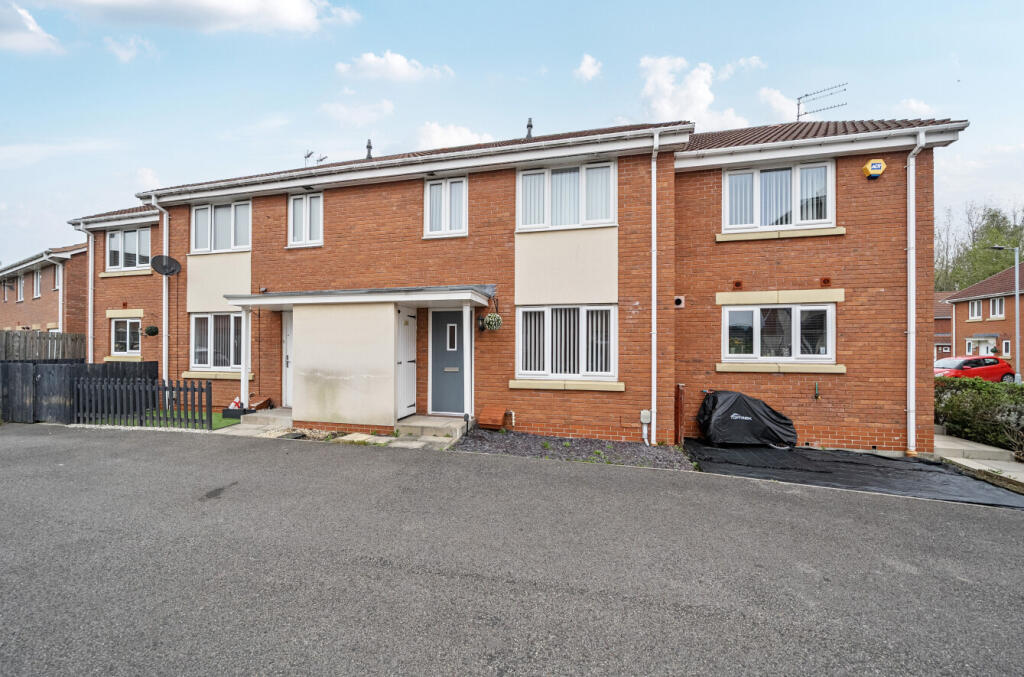 Main image of property: Ladybower Way, Kingswood, Hull, East Yorkshire, HU7