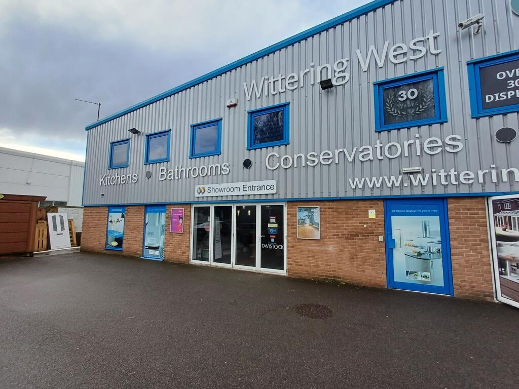 Main image of property: Unit A, Northfield Point, Cunliffe Drive, Kettering, Northamptonshire, NN16 9QJ