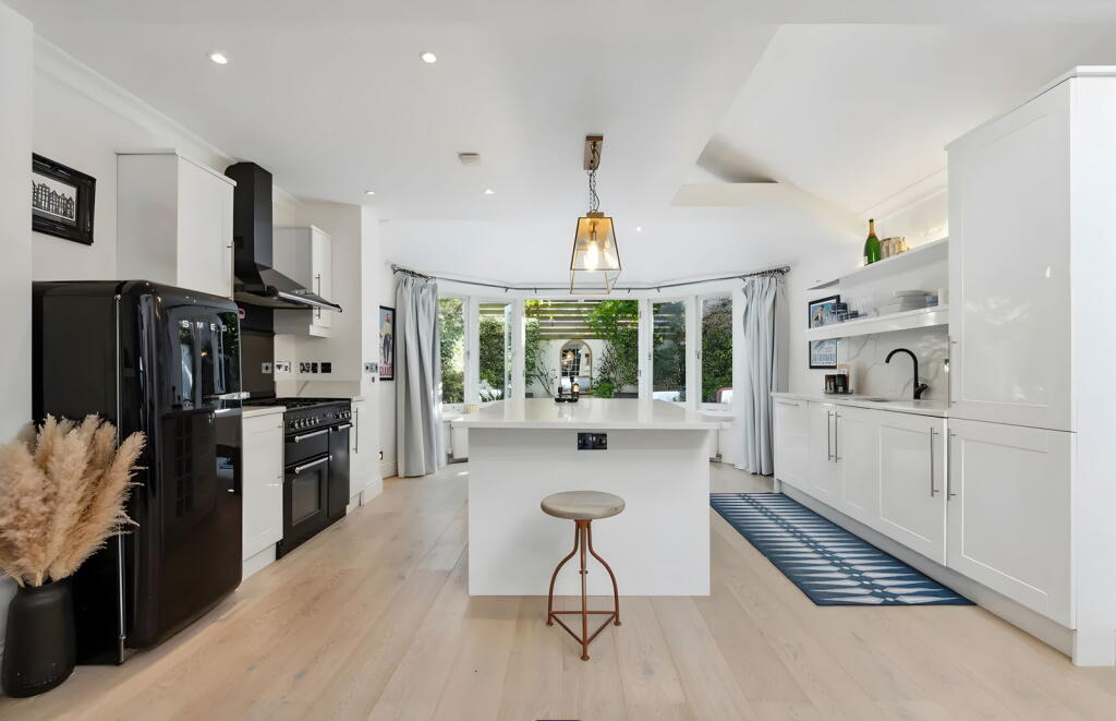 Main image of property: Chaldon Road, Fulham, SW6
