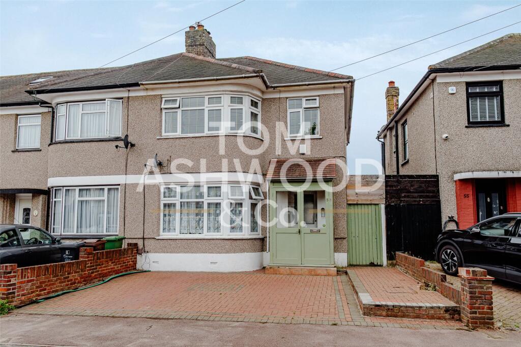 3 bedroom semi-detached house