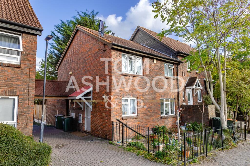 Main image of property: Harper Road, Beckton, E6