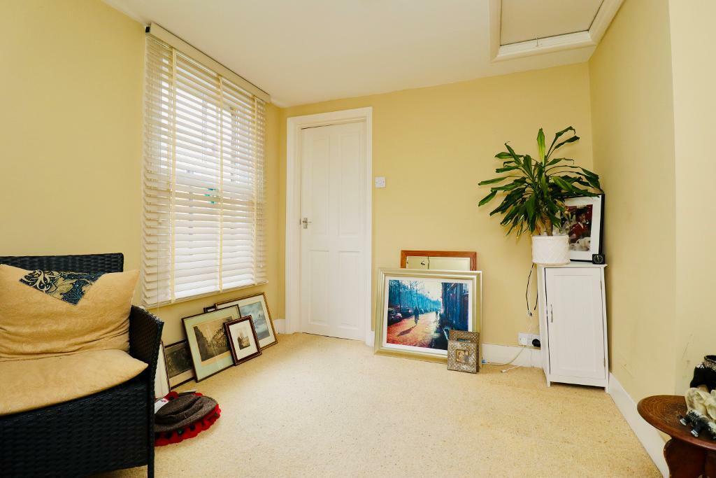 2 bedroom end of terrace house for sale in Dover road, Sandwich, Kent