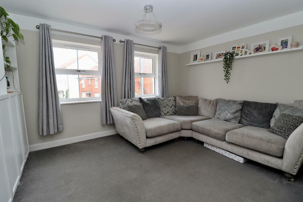 Additional property image - Lake Drive, Hythe, Kent, CT21 4BN