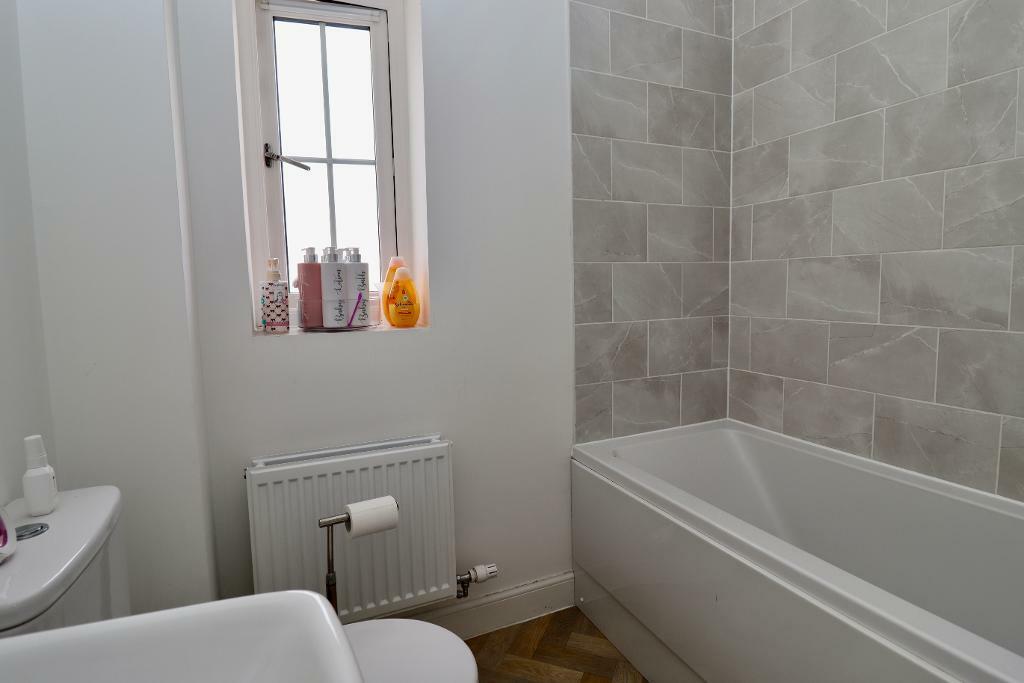 Additional property image - Lake Drive, Hythe, Kent, CT21 4BN