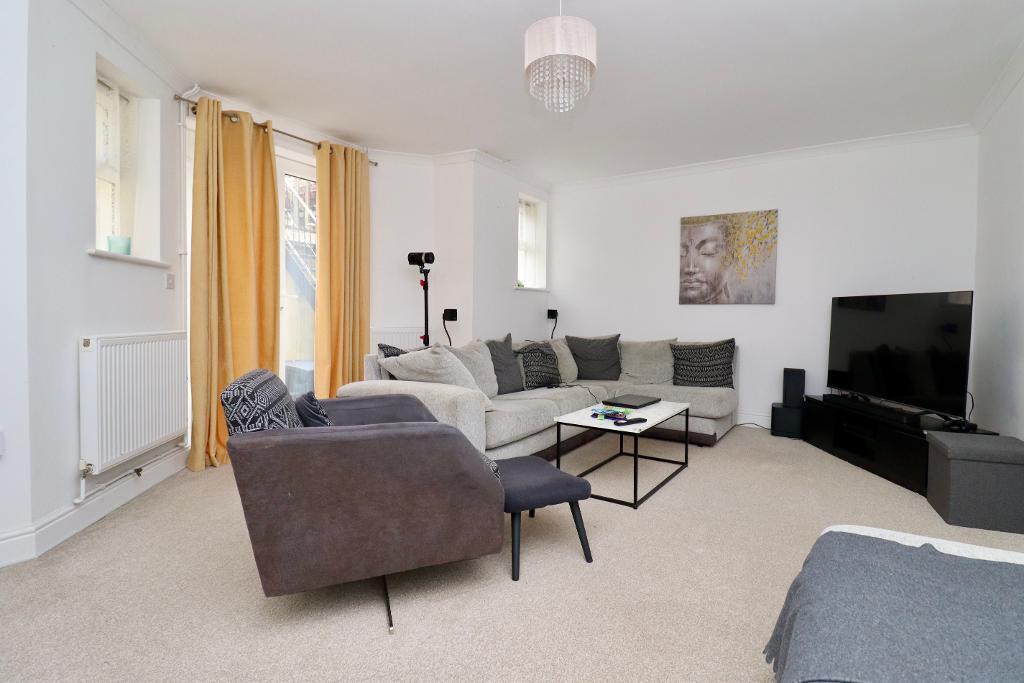 Additional property image - London Road, Deal, Kent, CT14 9PP
