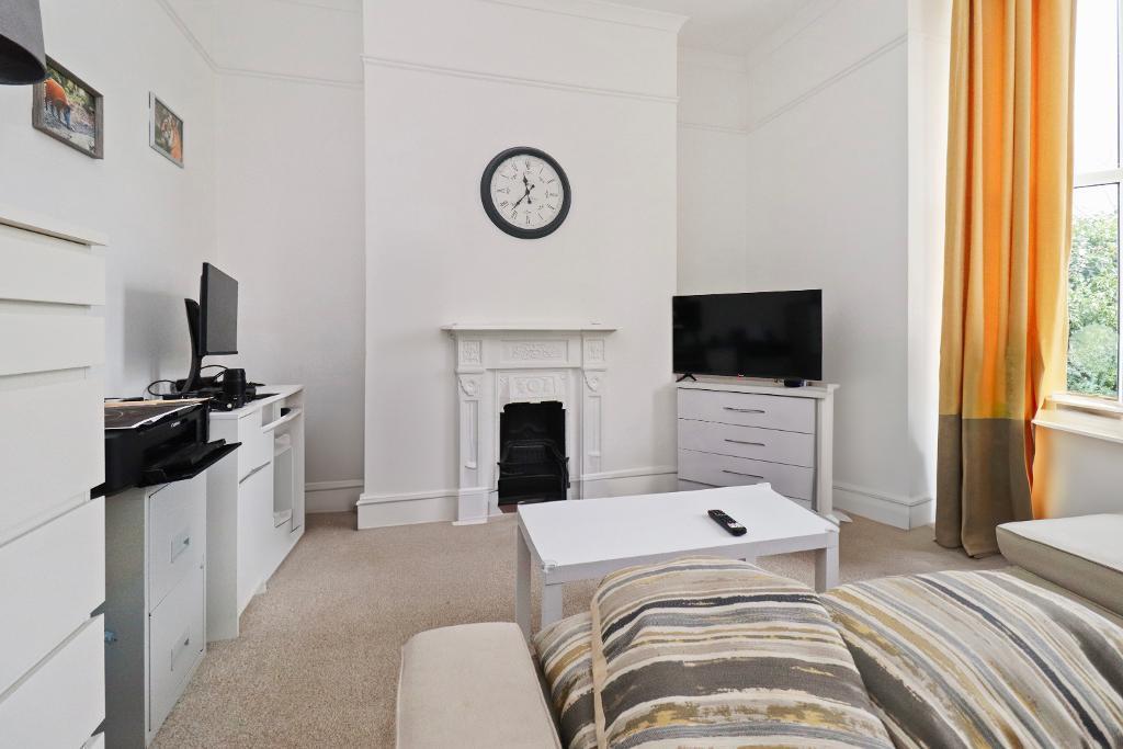 Additional property image - London Road, Deal, Kent, CT14 9PP