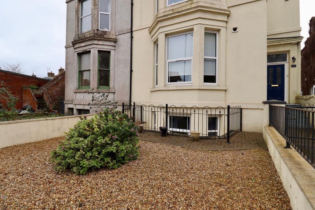 Additional property image - London Road, Deal, Kent, CT14 9PP