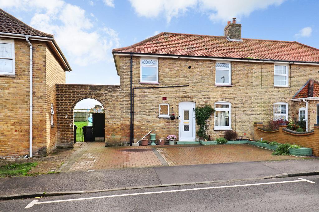 Main image of property: Milner Crescent, Aylesham, Canterbury, Kent, CT3 3BH