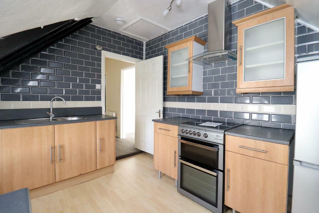 Additional image 7 of Castle Avenue, Dover, Kent, CT16 1HA