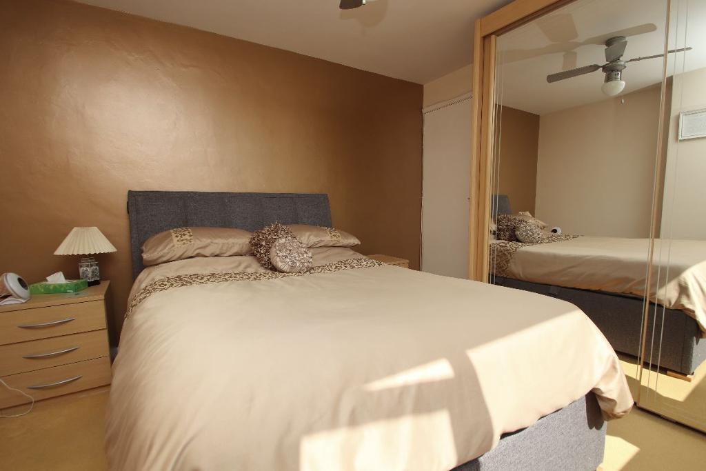 Additional property image - Albion Road, Broadstairs, Kent, CT10 2UP