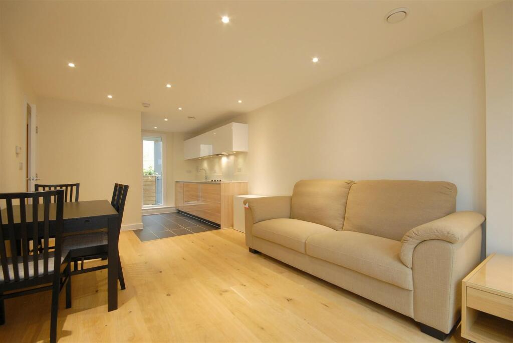 1 bedroom apartment for rent in Devizes Street, Hoxton, London, N1
