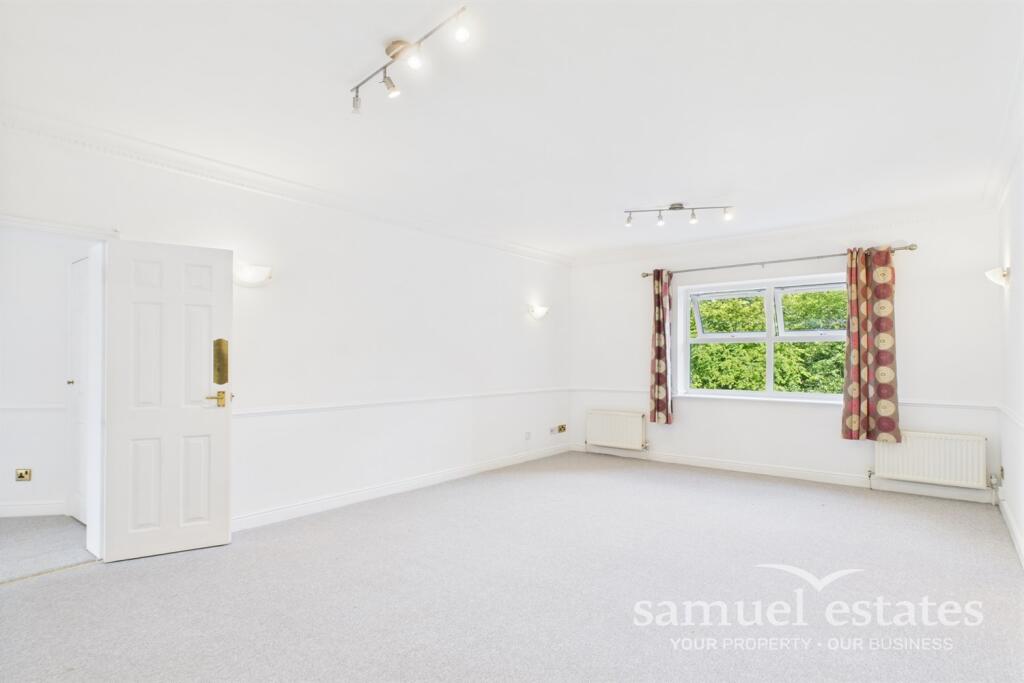 Main image of property: Lisle Close, London, SW17