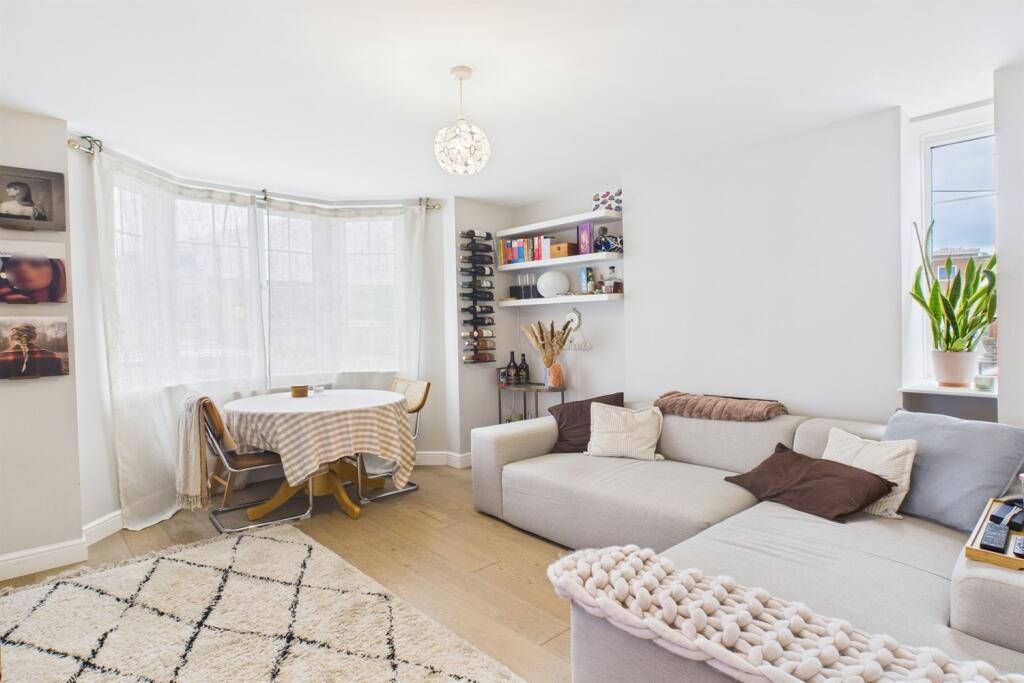 Main image of property: London Court, Frogmore, London, SW18