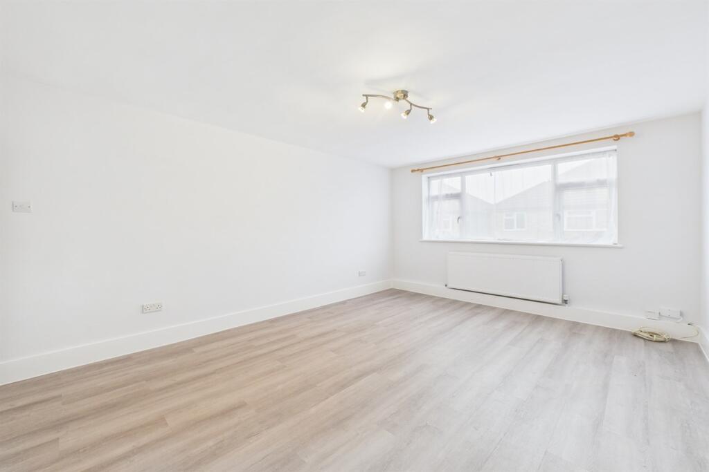 Main image of property: Kemsing Close, Thornton Heath, CR7