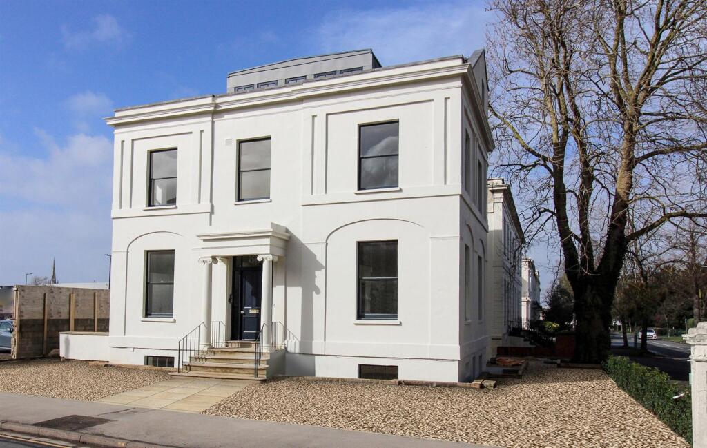 Main image of property: Portland Street, Cheltenham GL52 2PE