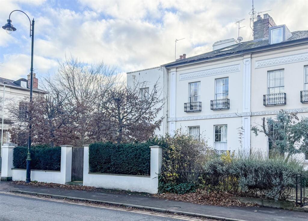 Main image of property: Park Place, Cheltenham GL50 2QS