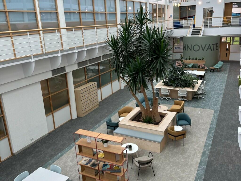 Additional property image - G19 Turret Room, an amazing 3-5 person "Feature" unit in Stirling House, Cambridge Innovation Park