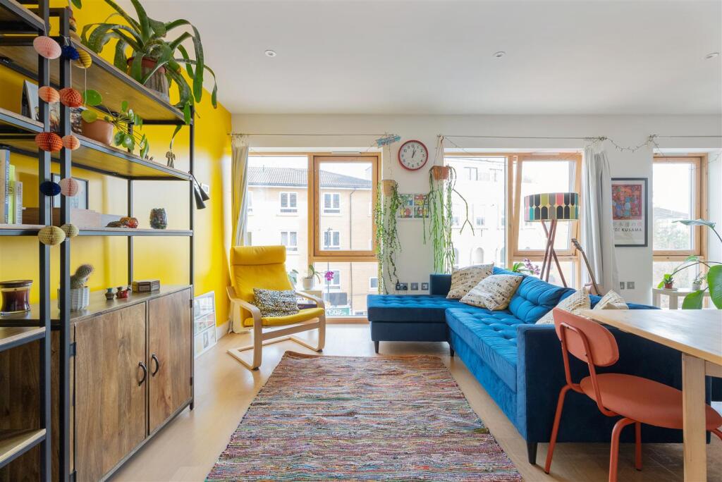 Main image of property: Hackney Wick