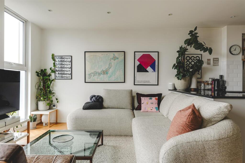 Main image of property: Palmers Road, London