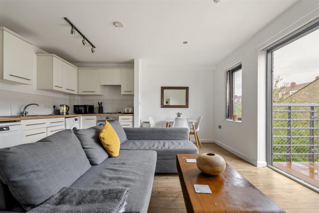 Main image of property: Mackintosh Lane, Hackney