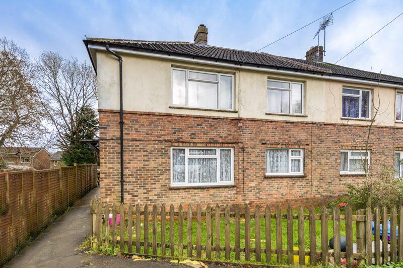 2 bedroom for sale in Windsor Road, Crowborough, TN6