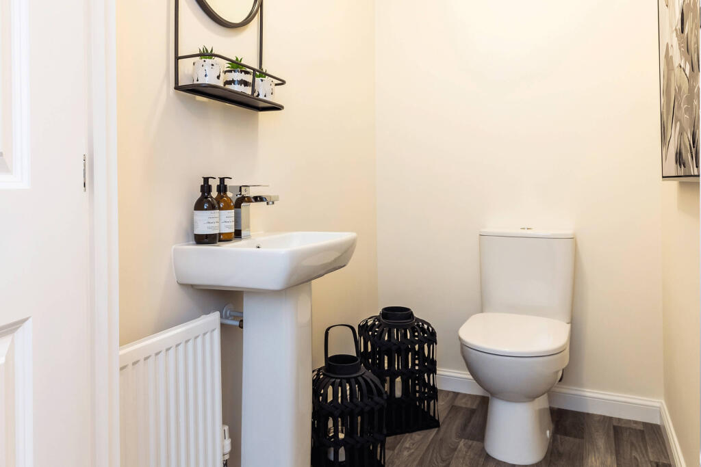 Additional property image - 1 Croftland Gardens,
Cove, Aberdeen,
Aberdeen City,
AB12 3AA