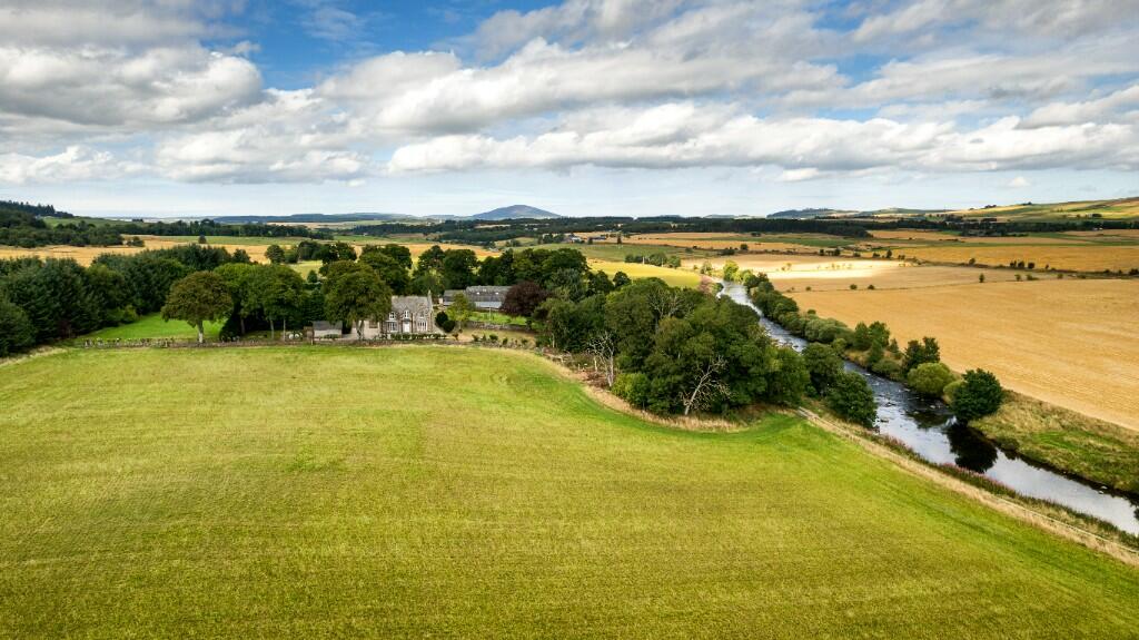 5 bedroom detached house for sale in Lot 1 Coniecleugh Farm, Cairnie