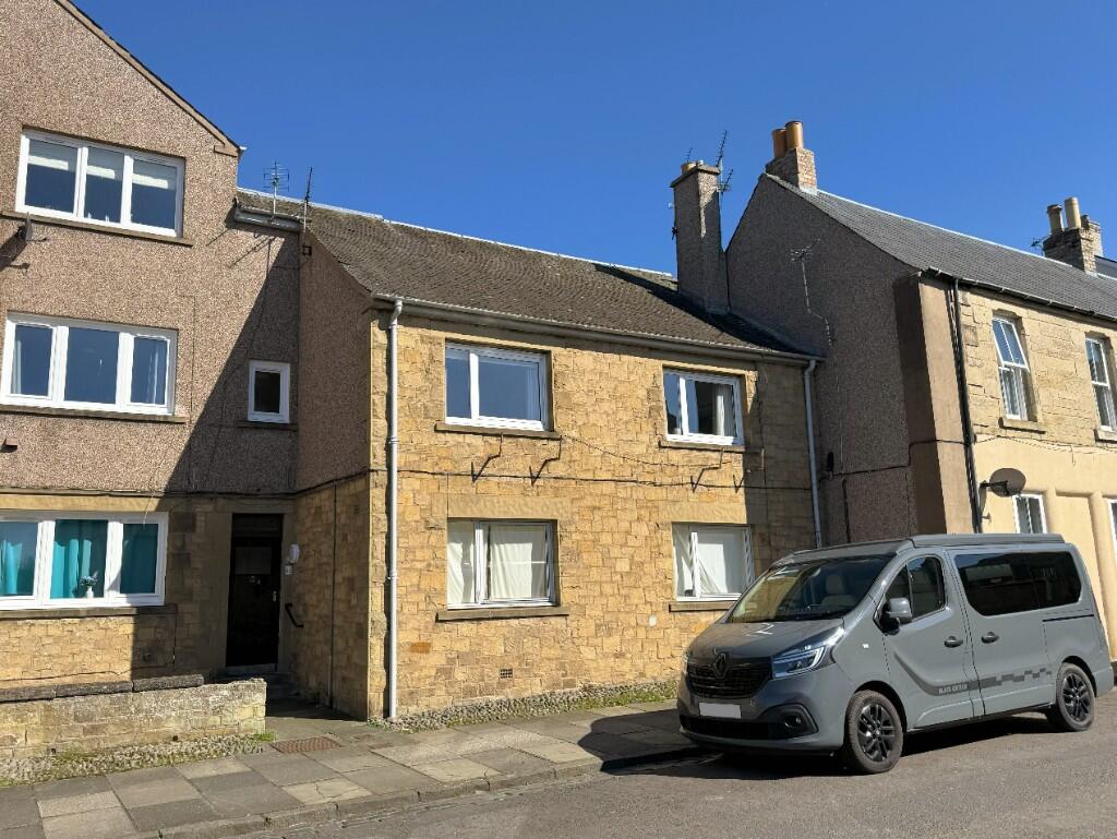Main image of property: 87 Roxburgh Street, Kelso, Roxburghshire, TD5 7DS